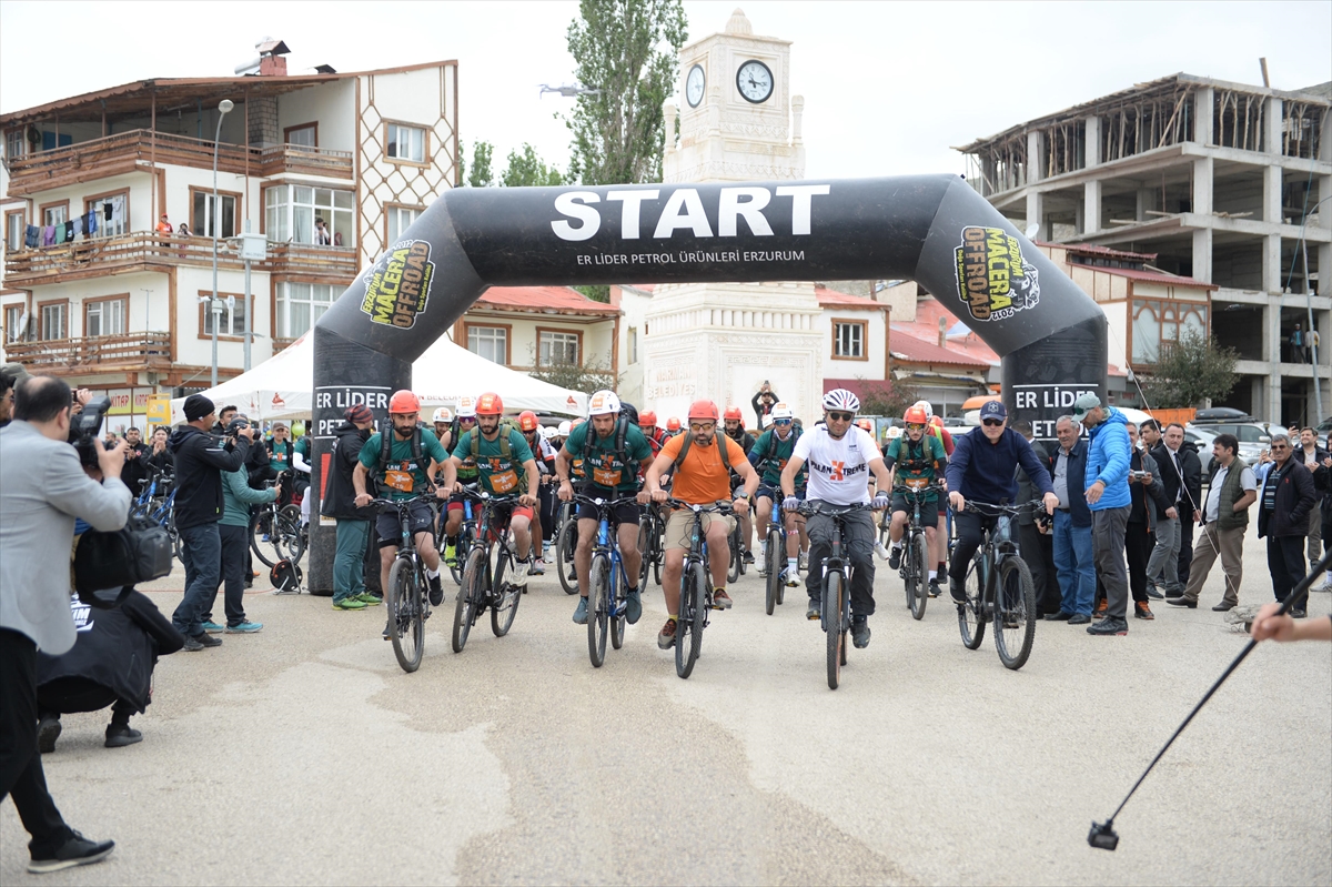 Erzurum'da Uluslararası Palanekstrem Rotamız Macera Yarışması başladı