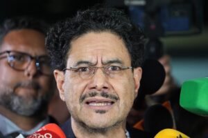 ANKARA (AA) – Eski Kolombiya Cumhurbaşkanı Alvaro Uribe'nin, yargılandığı davada