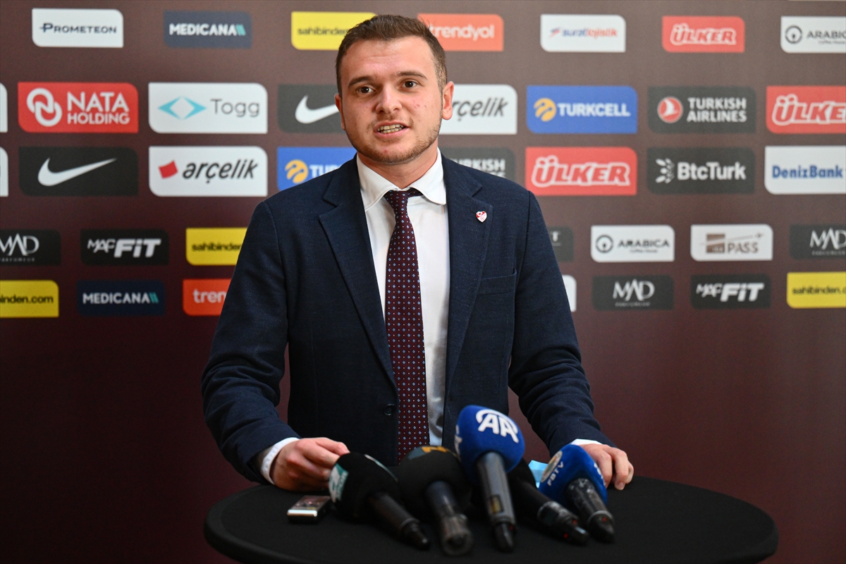 Fatih Karagümrük'te yeni sezonda hedef üst sıralama oynamak