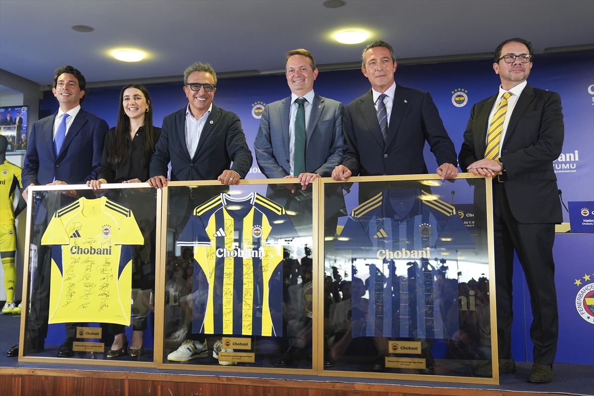 Fenerbahçe, stat isim ve forma sponsorluğu için Chobani ile sözleşme imzaladı