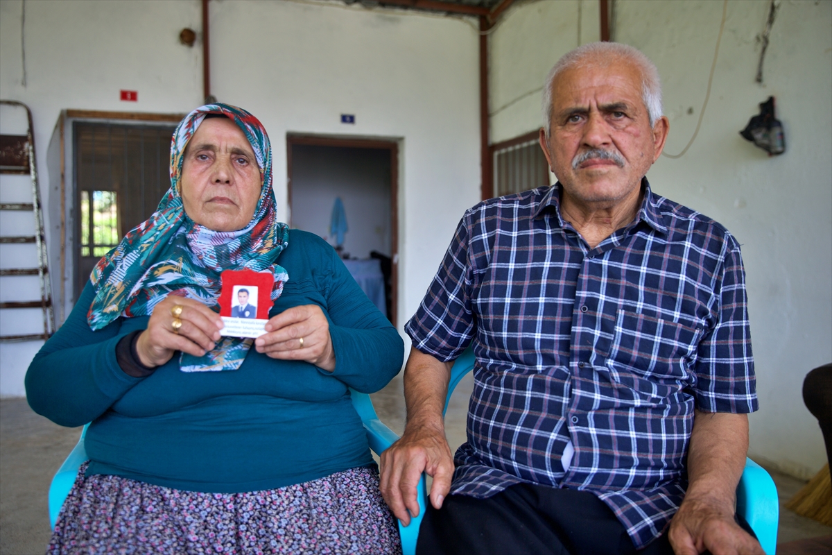 FETÖ'NÜN DARBE GİRİŞİMİNİN 9. YILI – Gölbaşı'nda şehit olan özel harekatçının ailesinin acısı dinmiyor