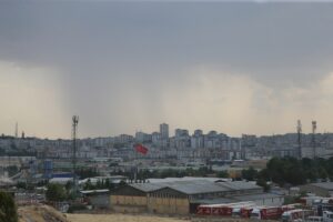 GAZİANTEP (AA) – Gaziantep ve Adıyaman'da toz taşınımı hayatı olumsuz