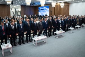 ANKARA (AA) – Adalet Bakanı Yılmaz Tunç, genç avukatlara kendi