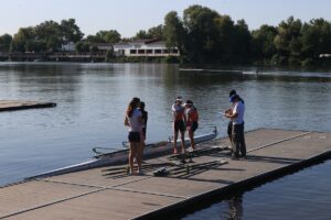 EDİRNE (AA) – Edirne'de Gençler Türkiye Kupası Kürek Yarışları eleme