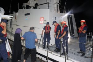 ÇANAKKALE (AA) – Çanakkale'nin Gökçeada ve Bozcaada ilçelerinde rahatsızlanan iki