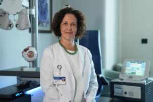 İSTANBUL (AA) – Medipol Acıbadem Bölge Hastanesi Göz Hastalıkları Uzmanı