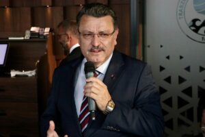 TRABZON (AA) – Trabzon Büyükşehir Belediyesinin ev sahipliğinde Gençlik ve