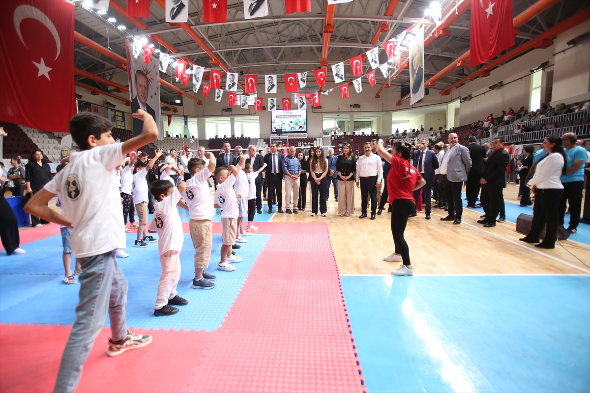 Hatay'da Yüreğimizdeki Işık Projesi Yaz Kursları Eğitim Programı başladı