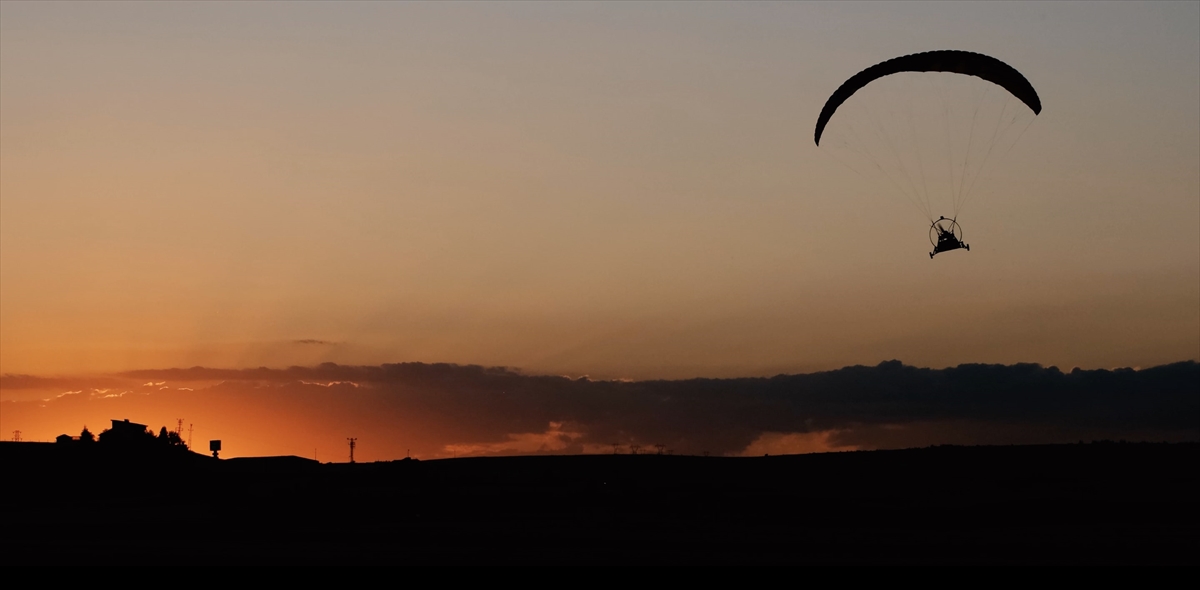 IDEF 2025'E DOĞRU: Milli İHA teknolojilerine “insansız paramotor” katıldı