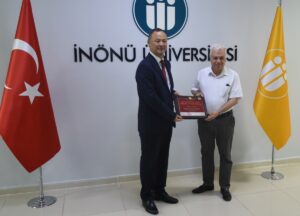 MALATYA (AA) – Kırgızistan tarafından ülkelerinde organ naklindeki gelişmelere katkıda