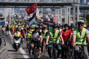 İSTANBUL (AA) – 15 Temmuz Derneği ile Bisiklet Federasyonunca "Tek