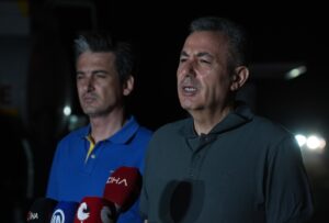 İZMİR (AA) – İzmir'in Çeşme ilçesinde ziraat alanında başladıktan sonra