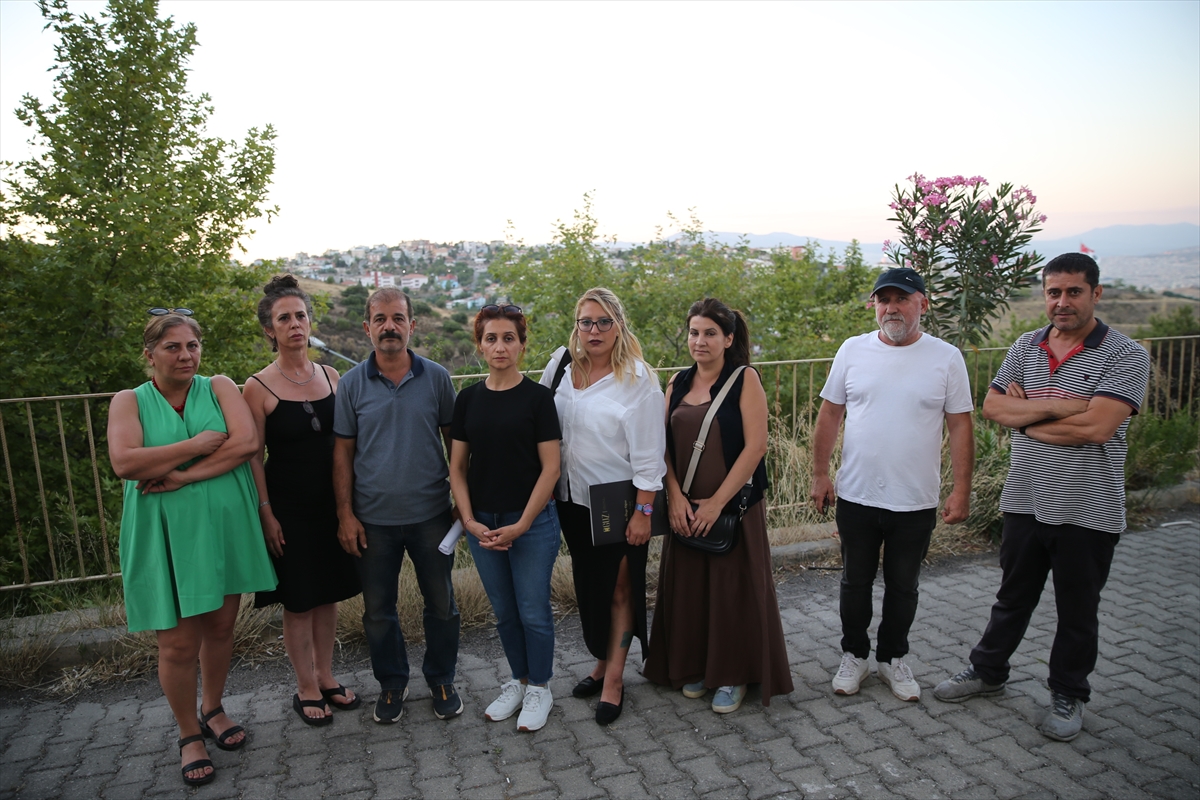 İzmir'de depremzedelerin yerleştikleri evlerin su ve elektriklerinin kesilmesine tepki