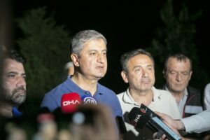 KARABÜK (AA) – Karabük Valisi Mustafa Yavuz, orman yangınları nedeniyle