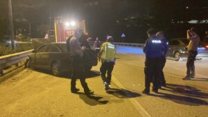 KARABÜK (AA) – Karabük'ün Safranbolu ilçesinde iki otomobilin karıştığı kazada