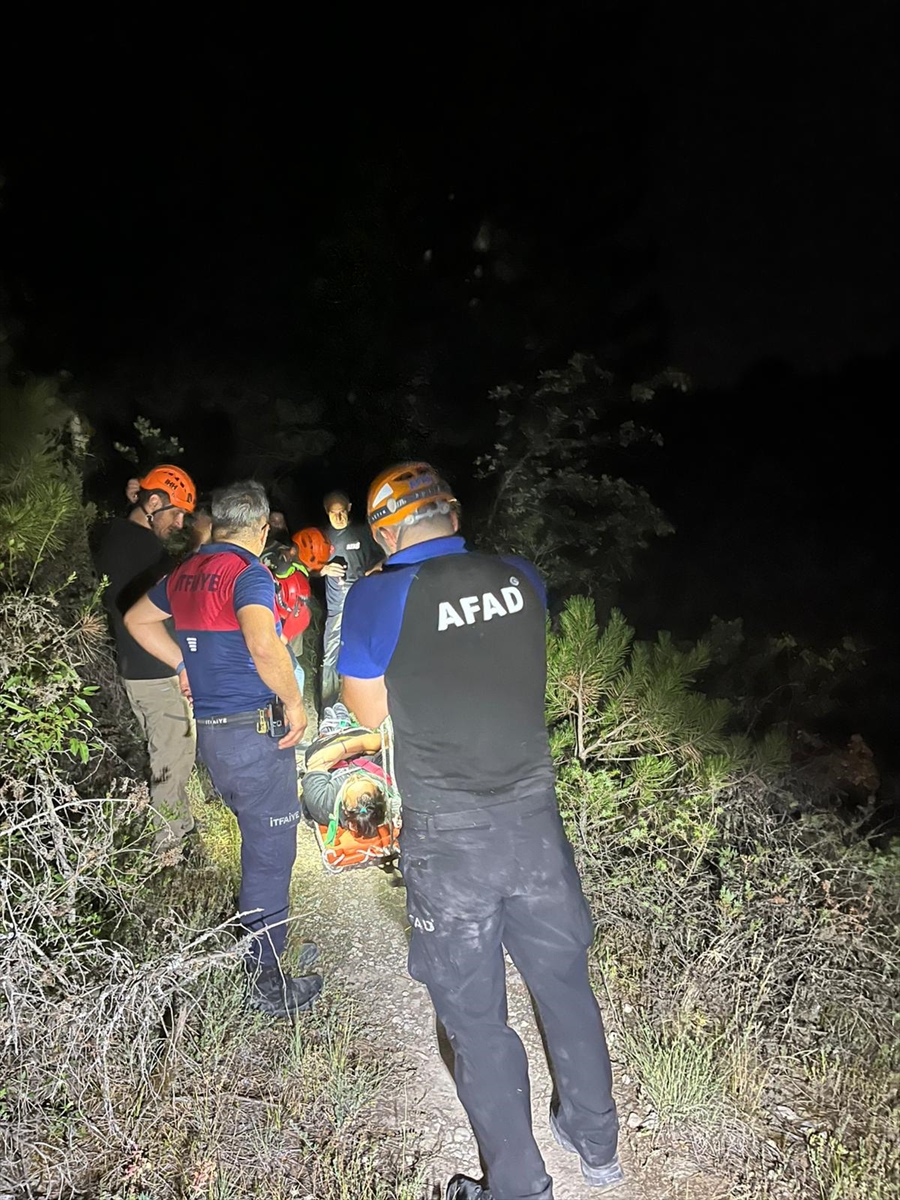Karabük'te kayalıktan düşen kişi yaralandı