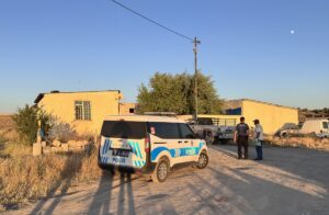 KAYSERİ (AA) – Kayseri'nin Melikgazi ilçesinde çıkan silahlı kavgada 3