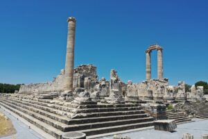 AYDIN (AA) – FERDİ UZUN – Aydın'ın Didim ilçesinde antik