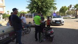 KİLİS (AA) – Kilis'te iki motosikletin çarpışması sonucu 3 kişi