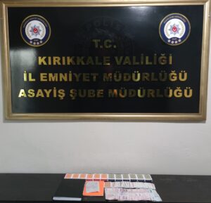 KIRIKKALE (AA) – Kırıkkale'de dernekte kumar oynayan 6 kişiye 55