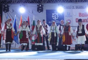 KOCAELİ (AA) – Kocaeli 2. Uluslararası Halk Oyunları Balkan Festivali,