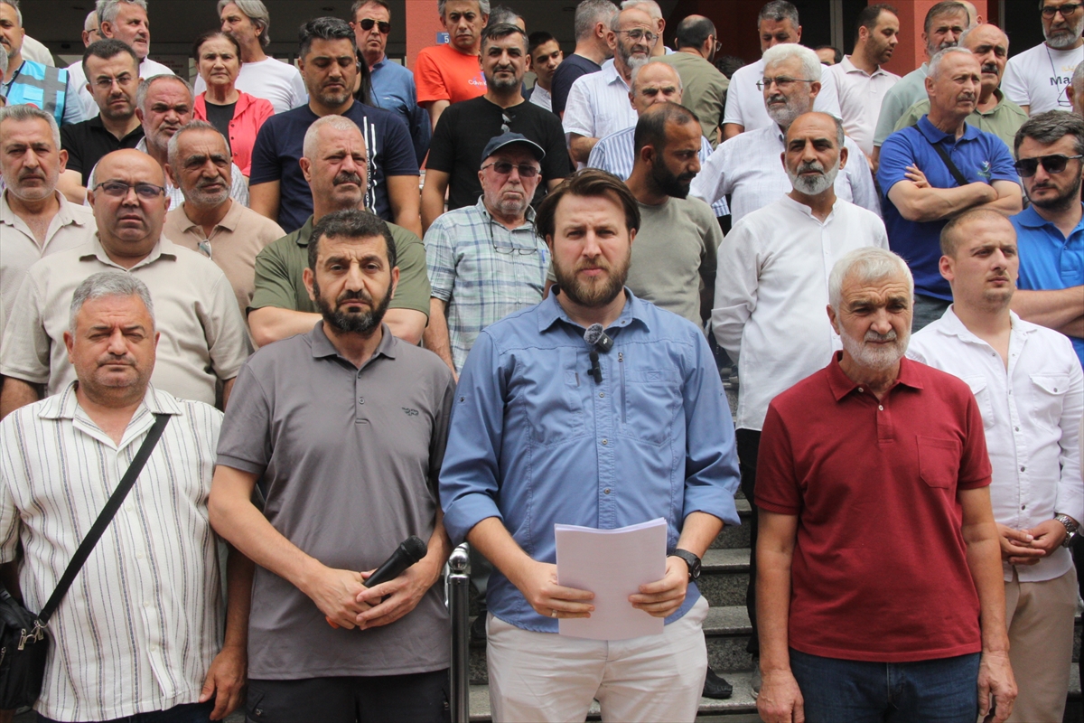 Kocaeli'de, Hz. Muhammed'in karikatür çizimini yayımlayan dergi hakkında suç duyurusu yapıldı