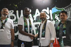 KOCAELİ (AA) – Trendyol Süper Lig ekiplerinden Kocaelispor, 28 yaşındaki