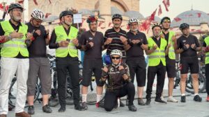 KONYA (AA) – Konya'daki bisiklet topluluklarınca, trafik kazasında yaşamını yitiren