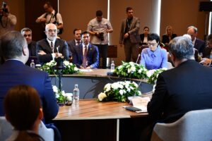 ÜSKÜP (AA) – Kuzey Makedonya'nın başkenti Üsküp'te, Avrupa Birliği (AB)