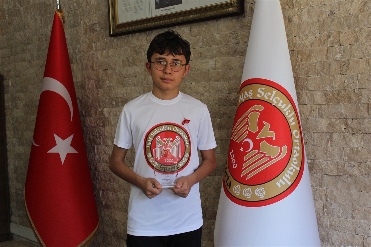 LGS'den tam puan alan Ispartalı öğrenci, başarısını düzenli çalışmaya borçlu