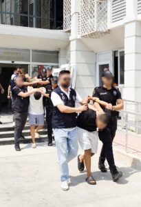 MERSİN (AA) – Mersin'in Akdeniz ilçesinde, yengesi ve yengesinin annesini