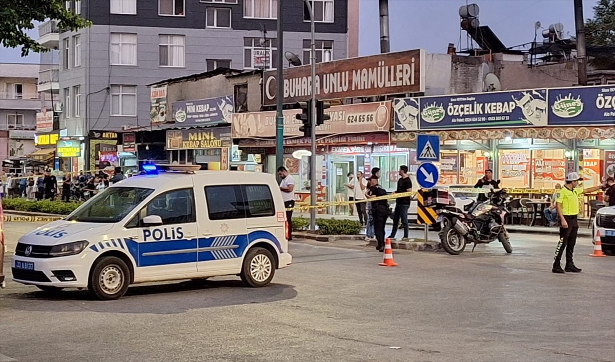 Mersin'de polis memurunu silahla yaralayan firari katil zanlısı etkisiz hale getirildi