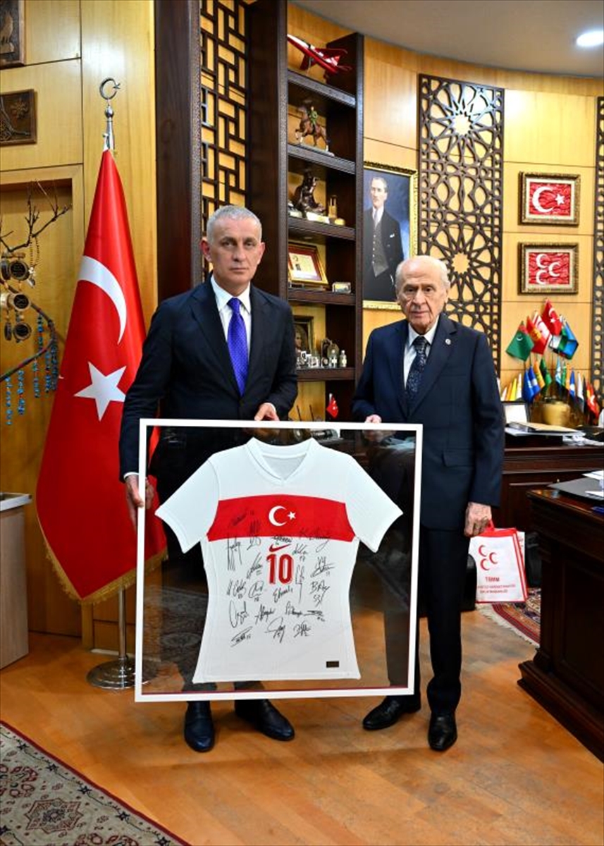 MHP Genel Başkanı Bahçeli, TFF Başkanı Hacıosmanoğlu'nu kabul etti