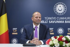 - "NATO müttefiki iki ülke olarak, ikili askeri ilişkilerimizin yanı