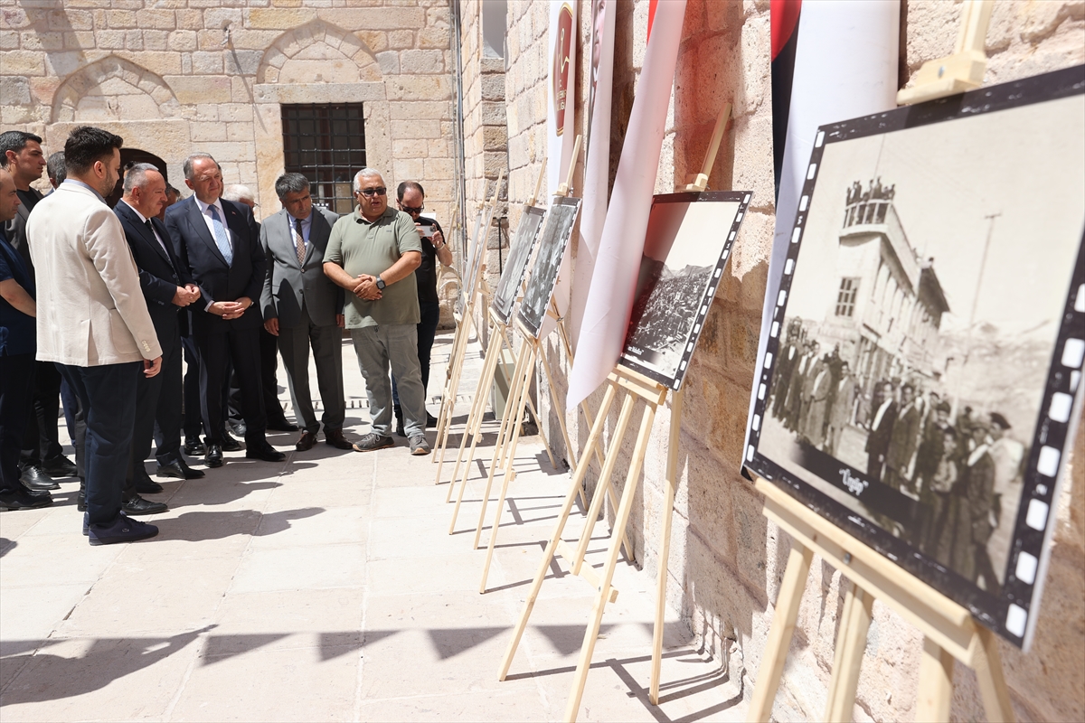 Nevşehir'in il oluşunun 71. yılı dolayısıyla fotoğraf sergisi açıldı