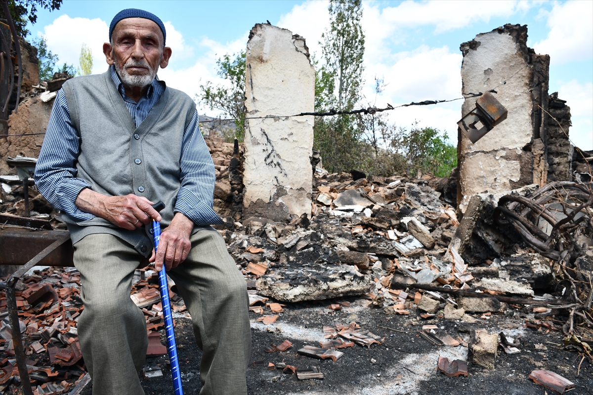 Orman yangınında evlerini kaybeden Bilecikli ailelerin konutları yıllar önce de yanmış