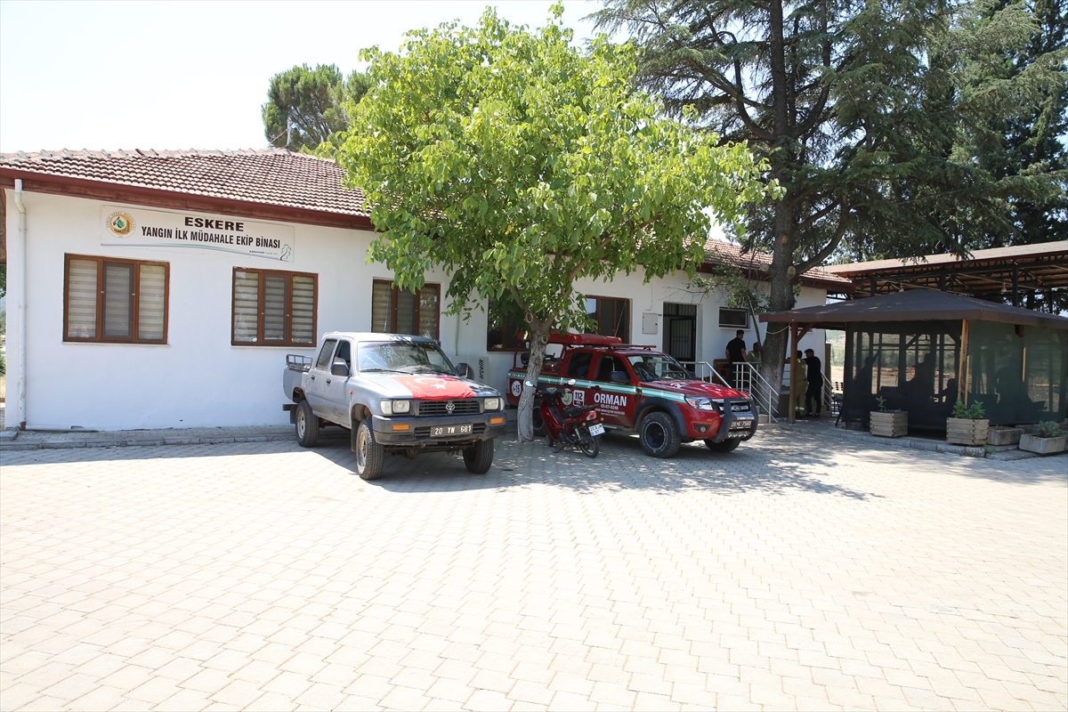 Orman yangınında şehit olan Denizlili orman işçileri aynı gün işe başlamış