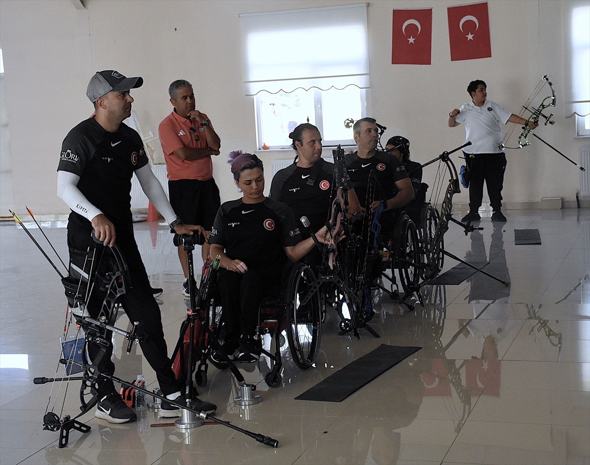 Paralimpik milli okçu, zor günleri başarılarıyla aştı