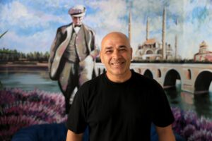 EDİRNE (AA) – CİHAN DEMİRCİ – Tarihi Kırkpınar Güreşleri Başcazgırı