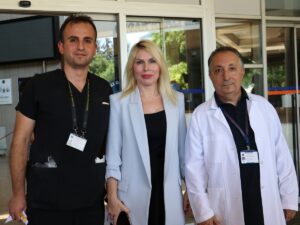 - "İki kulağında ciddi yaraları vardı, onları onardık. Birkaç yerinde,