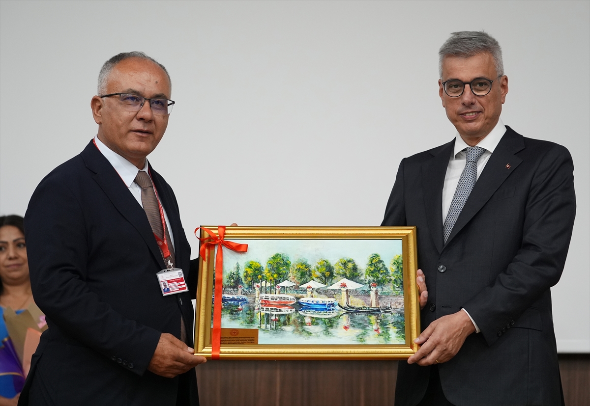 Sağlık Bakanı Memişoğlu, Dünya Hepatit Günü farkındalık etkinliğinde konuştu: