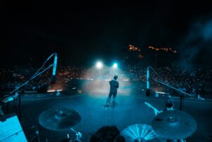 VAN (AA) – Şarkıcı Gökhan Türkmen, Kültür ve Turizm Bakanlığınca