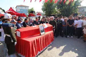 EDİRNE (AA) – Malatya'nın Akçadağ ilçesinde askeri aracın devrilmesi sonucu