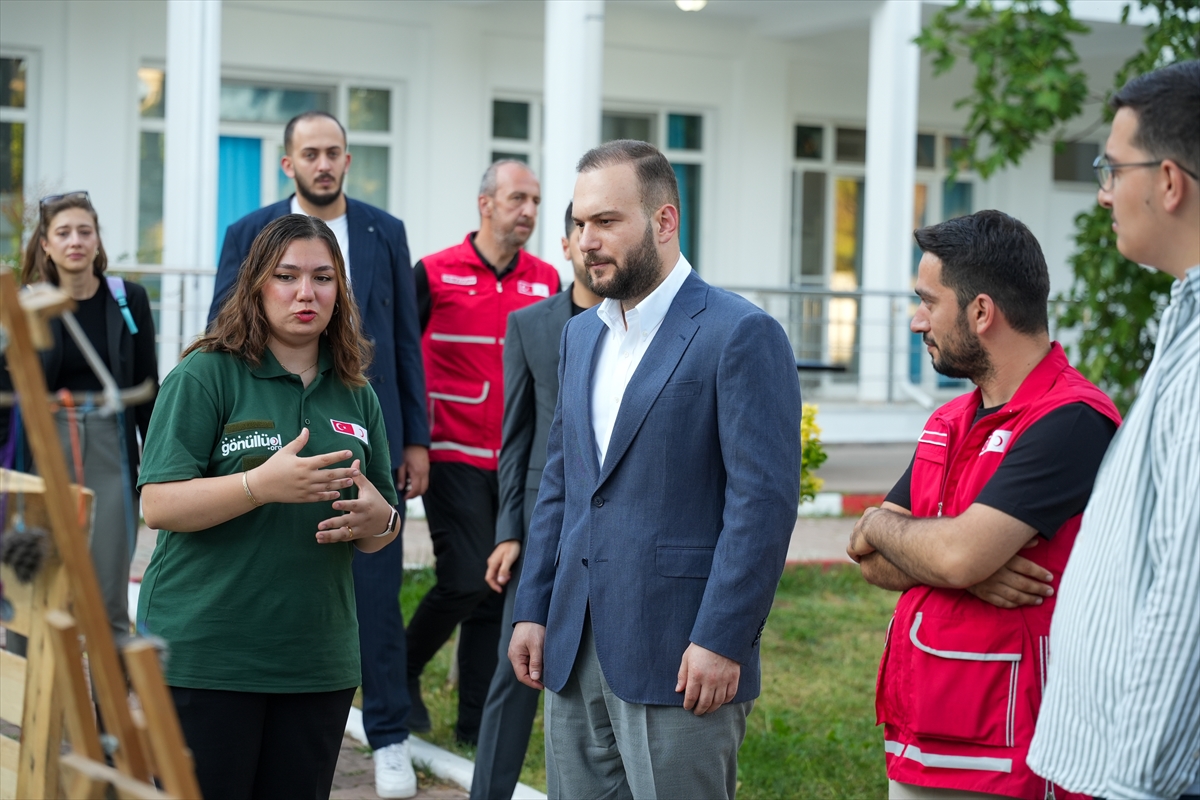 Sıfır Atık Vakfı Başkanı Ağırbaş, Türk Kızılayın “İklim Dostu Kampı”nda gençlerle buluştu