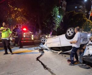 SİİRT (AA) – Siirt'te park halindeki cipe çarpan otomobildeki 5