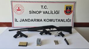 SİNOP (AA) – Sinop'ta, düğün merasiminde silahla havaya ateş ettikleri
