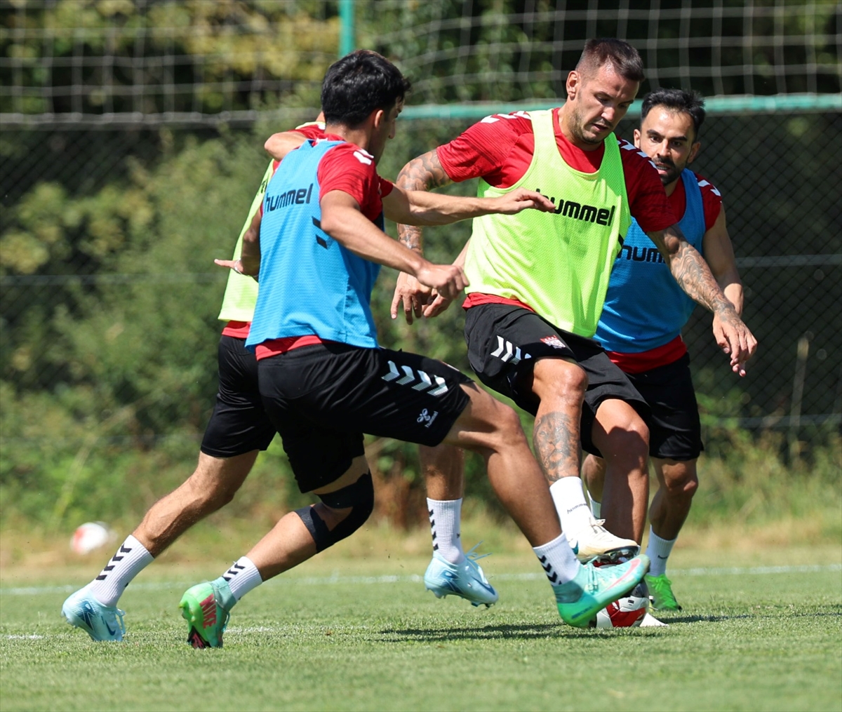 Sivasspor'un Bolu kampı sürüyor