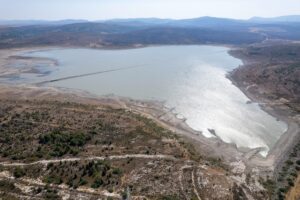 İZMİR (AA) – Türkiye'nin en önemli turizm merkezlerinden İzmir'in Çeşme