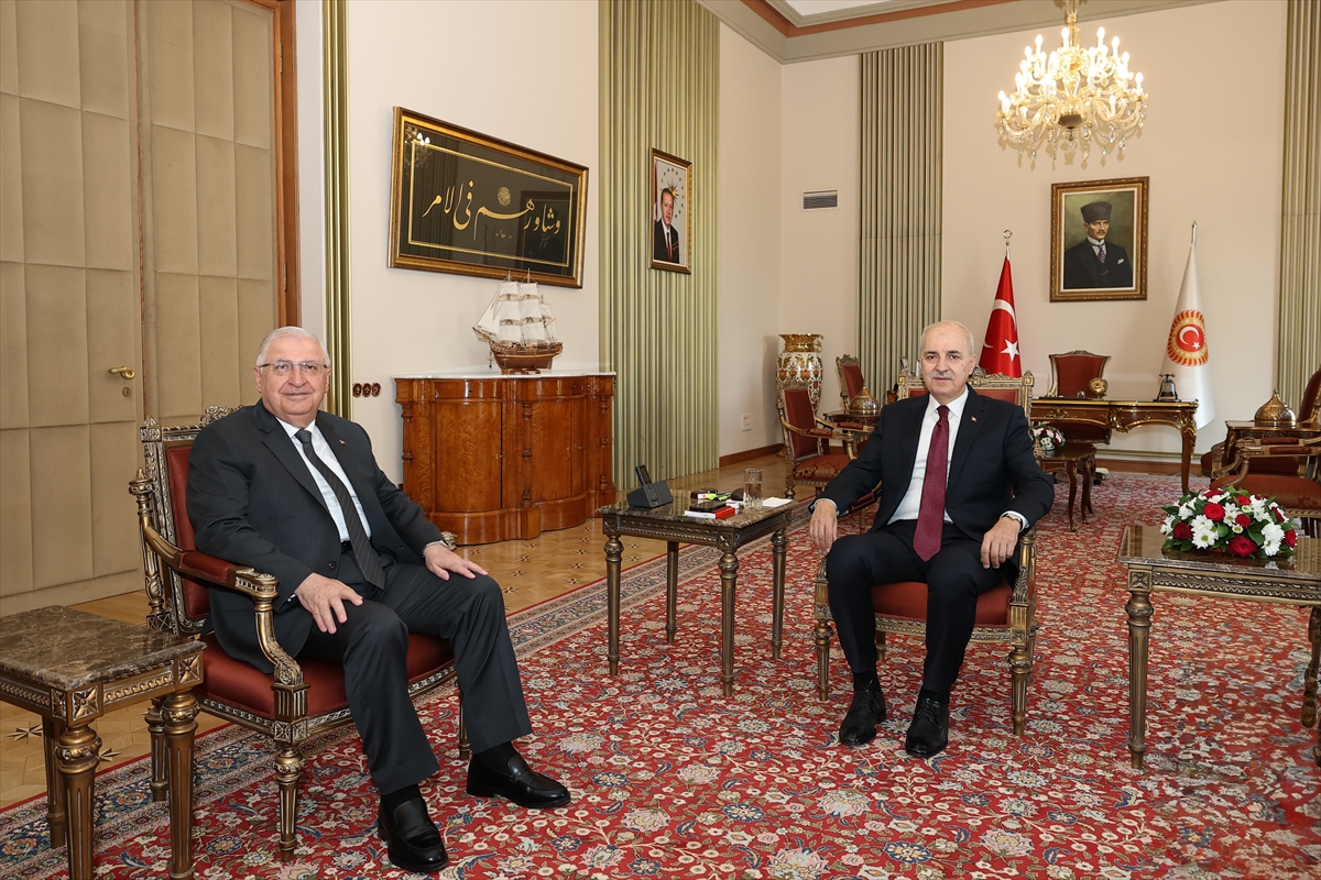 TBMM Başkanı Kurtulmuş, Milli Savunma Bakanı Güler ve TSK komuta kademesini kabul etti