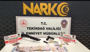 TEKİRDAĞ (AA) – Tekirdağ'da düzenlenen uyuşturucu operasyonunda gözaltına alınan 11